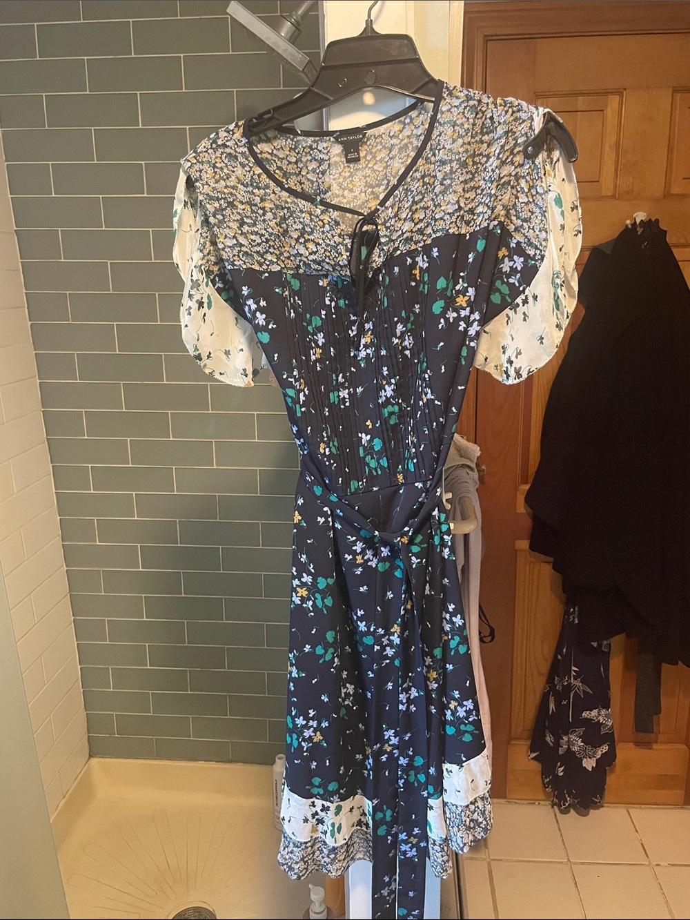Ann Taylor Navy Floral Tie-Waist Midi Dress with Cream Accents